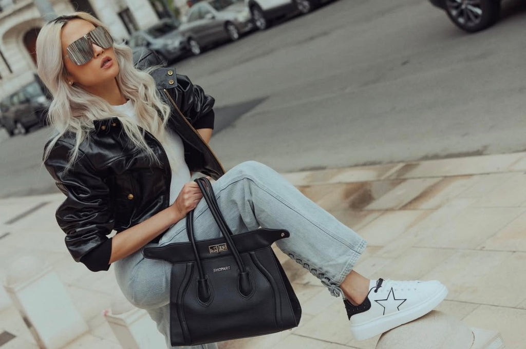 Borsa a mano con tracolla